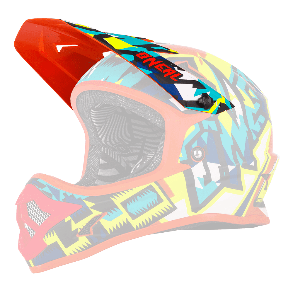 Der O'NEAL Visor BACKFLIP Helmet MUERTA ist ein lebendiger Motocross-Helm mit dynamischem Design und kräftigen geometrischen Mustern in Blau, Gelb, Schwarz und Rot. Er verfügt über ein markantes Visier, eine aerodynamische Form und sichtbare Belüftungsöffnungen. Auf der Seite steht das Wort „O'NEAL“.