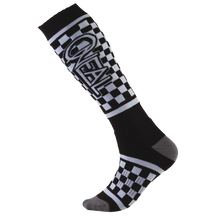 https://cdn.oneal.eu/assets/importedProductImages/ACCESSORIES/PRO%20MX%20SOCKS/VICTORY/2016_ONeal_MXSock_Victory.png