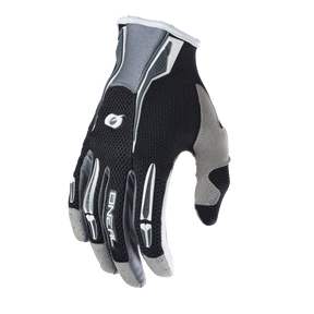 https://cdn.oneal.eu/assets/_default_upload_bucket/2016_ONeal_PODIUM%20Glove%20V.16_black_front.png