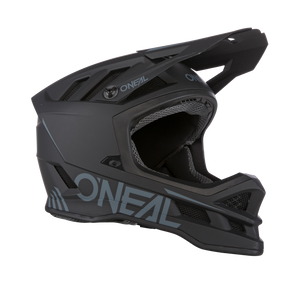 https://cdn.oneal.eu/assets/importedProductImages/HELMETS/MTB/BLADE/Polyacrylite/SOLID/black/2020_ONeal_BLADE_Polaycrylite_SOLID_black_45_left.png