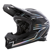 Der O'NEAL FURY Helm RAPID von O'Neal ist ein schwarzer Integralhelm mit glänzendem Finish und geometrischen Mustern in schillernden Farben. Er bietet Sicherheit und Komfort mit einem Visier, Kinnschutz-Belüftungsöffnungen und einer schwarz-grauen, zebraartigen Polsterung im Inneren.