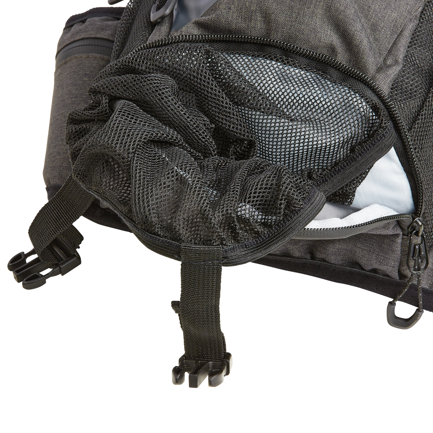 https://cdn.oneal.eu/assets/_default_upload_bucket/2020_ONeal_Hydration%20Backpack_ROMER_black_detail5.png