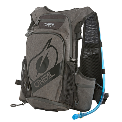 https://cdn.oneal.eu/assets/_default_upload_bucket/2020_ONeal_Hydration%20Backpack_ROMER_black_front.png