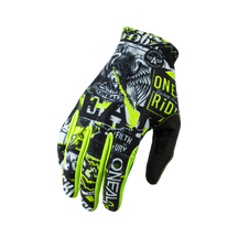 https://cdn.oneal.eu/assets/importedProductImages/GLOVES/MATRIX/ATTACK/black_neon%20yellow/2020_ONeal_MATRIX_Glove_ATTACK_black_neon%20yellow_front.png