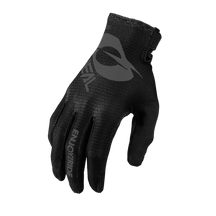 https://cdn.oneal.eu/assets/importedProductImages/GLOVES/MATRIX/STACKED/black/2020_ONeal_MATRIX_Glove_STACKED_black_front.png