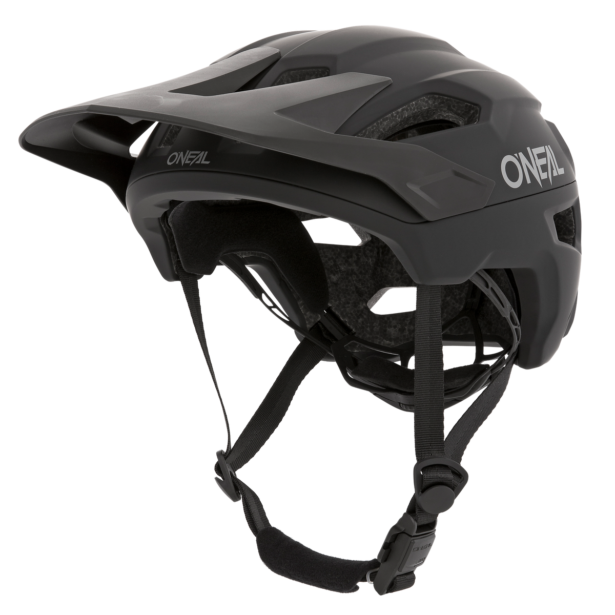 Der O'NEAL TRAILFINDER Helm SOLID in Schwarz verfügt über ein verstellbares Visier, Kinnriemen und ein aerodynamisches Design. Für zusätzlichen Komfort und Schutz verfügt er über Belüftungslöcher und eine Innenpolsterung. Das O'Neal-Logo ist sowohl an der Seite als auch an der Vorderseite des Helms deutlich sichtbar.