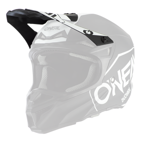 Der O'NEAL Visor 5SRS Helm HEXX in Schwarz und Weiß verfügt über ein aerodynamisches Design mit reichlich Belüftung, perfekt für den Offroad- und Motocross-Einsatz. Er trägt das O'Neal-Logo auf der Seite und der Vorderseite.