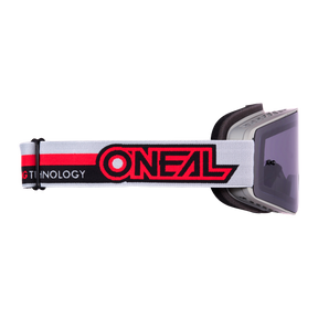 https://cdn.oneal.eu/assets/_default_upload_bucket/2021_ONeal_Goggles_B20%20PROXY_gray_red_gray_side.png