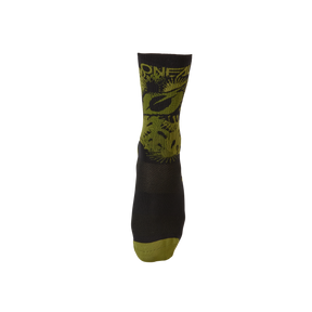 https://cdn.oneal.eu/assets/_default_upload_bucket/2022_ONeal_MTB%20PERFORMANCE%20SOCK_PLANT%20V.22_black%20green_front.png