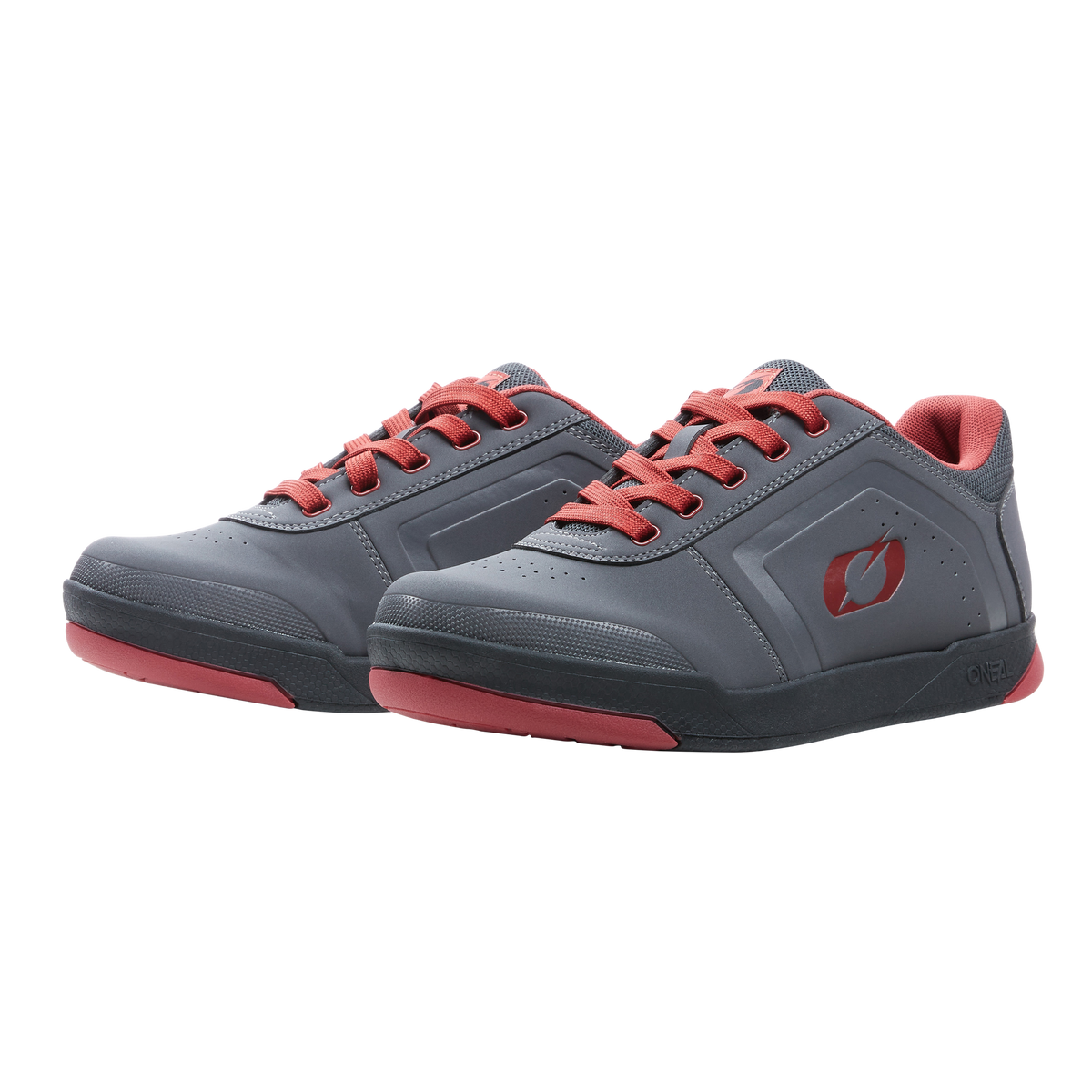 https://cdn.oneal.eu/assets/_default_upload_bucket/2022_ONeal_PINNED%20FLAT%20Pedal%20V.22_gray_red_front.png