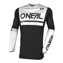 https://cdn.oneal.eu/assets/_default_upload_bucket/2023_ONeal_ELEMENT_JERSEY_THREAT%20AIR%20V.23_black_white_front.png