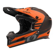 https://cdn.oneal.eu/assets/_default_upload_bucket/2023_ONeal_FURY%20Helmet%20STAGE%20V.23_black_orange_45%20right.png