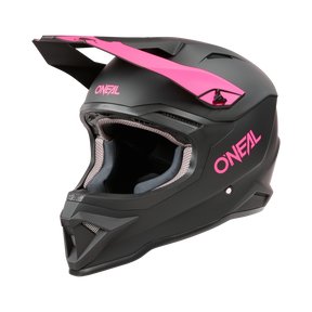 https://cdn.oneal.eu/assets/_default_upload_bucket/2024_ONeal_1SRS%20Helmet%20SOLID%20V.24_black_pink_45%20front_left.png