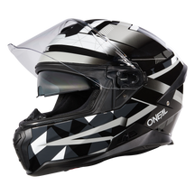 https://cdn.oneal.eu/assets/_default_upload_bucket/2024_ONeal_CHALLENGER%20Helmet%20EXO%20V.23_black_gray_white_left%20side.png