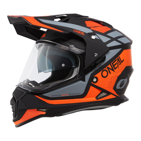 https://cdn.oneal.eu/assets/_default_upload_bucket/2024_ONeal_SIERRA%20Helmet%20R%20V.24_orange_black_gray_closed_1.png