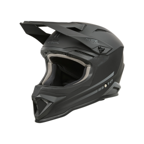 https://cdn.oneal.eu/assets/_default_upload_bucket/2025_ONeal_1SRS%20Youth%20Helmet%20SOLID%20V.25_black_45%20front_left.png