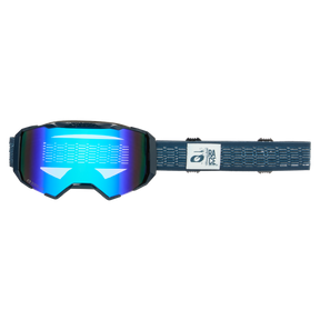 Die O'NEAL B-22 Goggle STATIC ist eine blaue Skibrille mit reflektierenden Gläsern und einem strukturierten Band. Das Band ist mit dem Markenlogo „Race“ verziert. Diese Brille zeichnet sich durch ein schlankes, eckiges Design aus und hat breite Gläser für bessere Sicht.