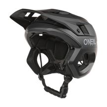 https://cdn.oneal.eu/assets/_default_upload_bucket/2025_ONeal_TRAPPER%20Helmet%20SOLID%20V.25_black_front.png